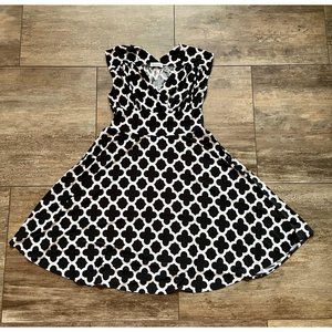 Karina Dresses "Nora" M/L